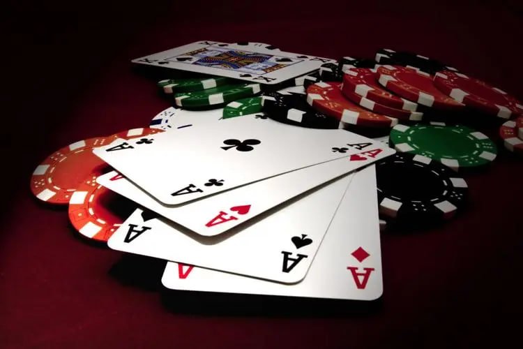 Sports categories and live betting on royal888 app